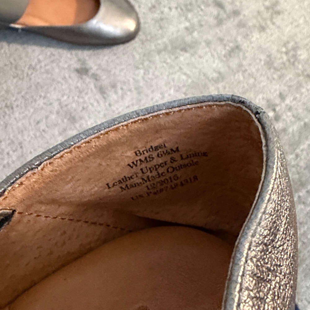 Gentle Souls Metallic Gold Flats - Picture 7 of 7
